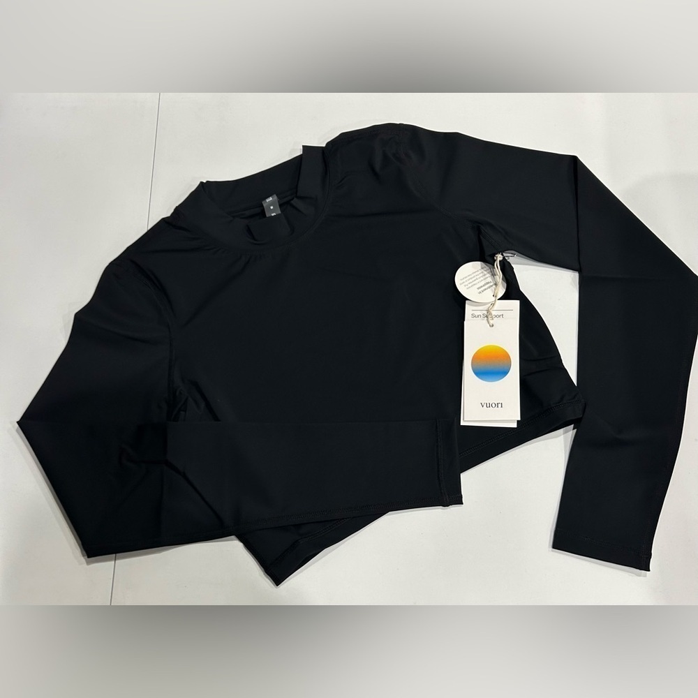 Vuori Women's XL Dune Crop Top Black NWT UPF 30 Sun Protection Mock Neck
